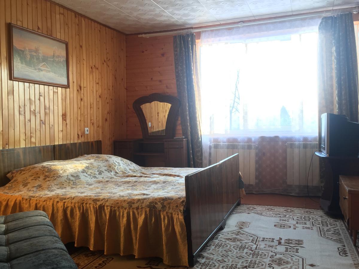 Guest House U Myrona Jaremtsche Exterior foto
