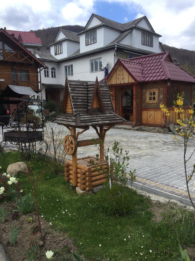 Guest House U Myrona Jaremtsche Exterior foto