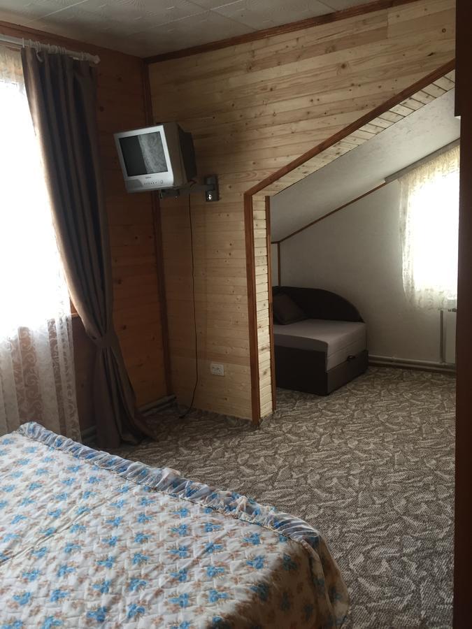 Guest House U Myrona Jaremtsche Exterior foto