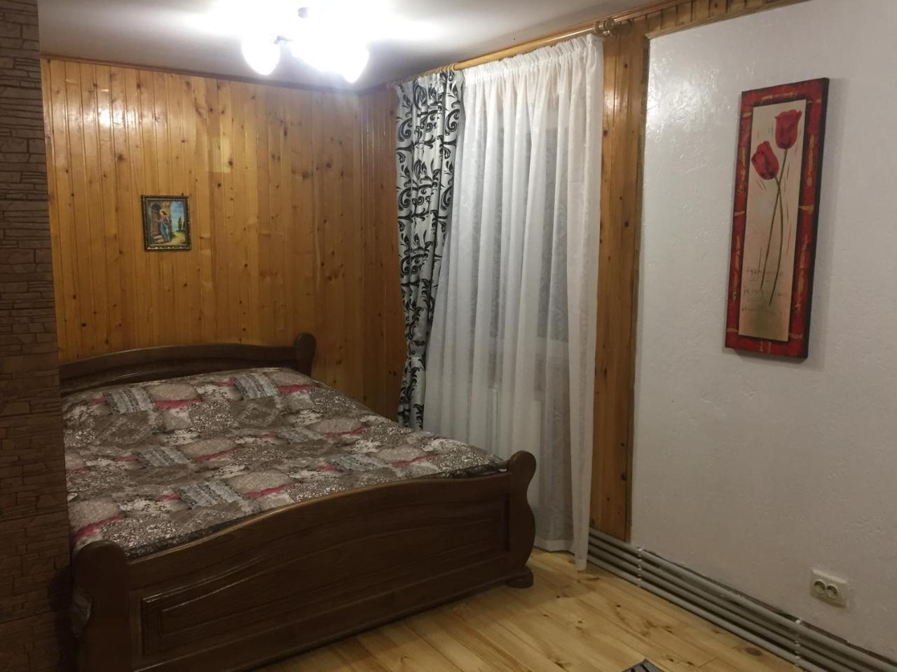 Guest House U Myrona Jaremtsche Exterior foto